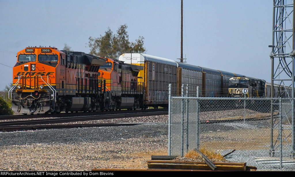 BNSF 3909